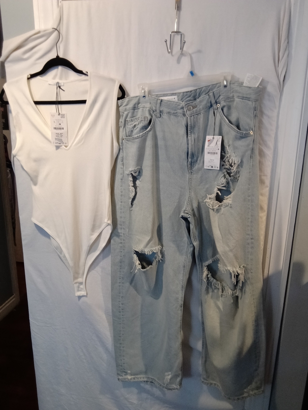 ZARA Women’s White Bodysuit + Distressed Light Wash Ripped Jeans Combo Set